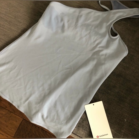 NWT Lululemon Athletica Asymmetrical Soft BlueTop
Women’s Size: 10 - Picture 3 of 9